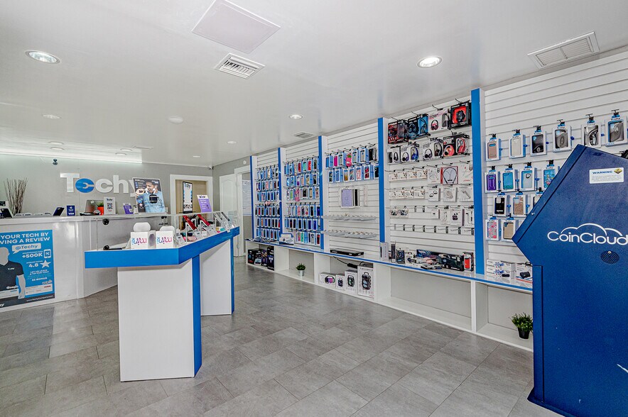 More Photos Of 3000 SW 4th Ave, Fort Lauderdale Warehouse For Lease