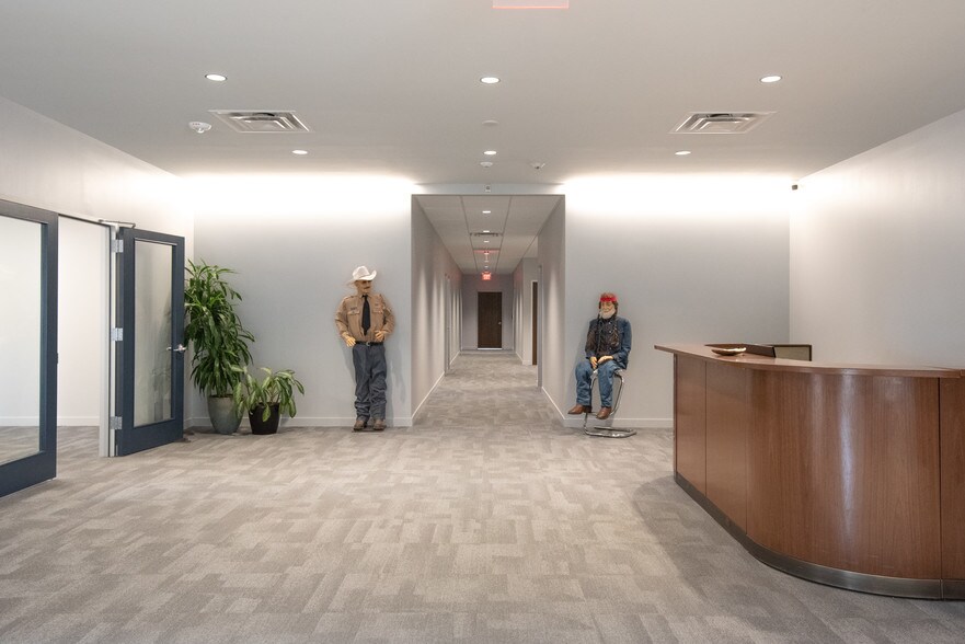 More Photos Of 1922 Anson Rd, Dallas Office For Lease