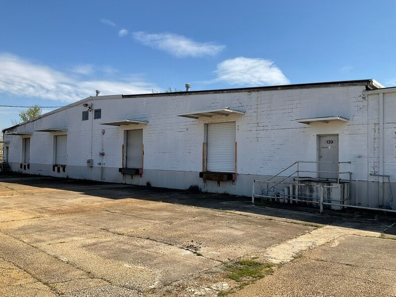 Primary Photo Of 139 Community Dr, Tupelo Industrial For Lease
