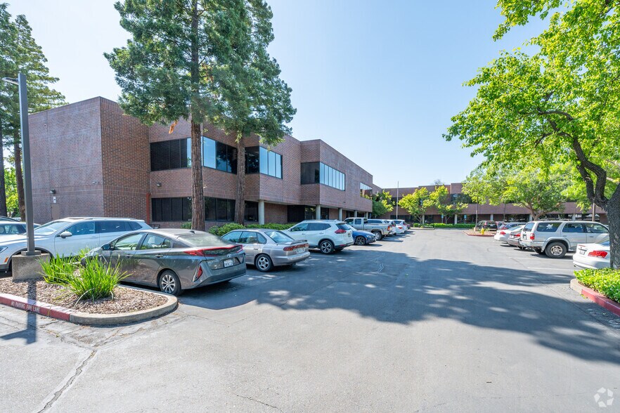 More Photos Of 3800 Watt Ave, Sacramento Office For Lease
