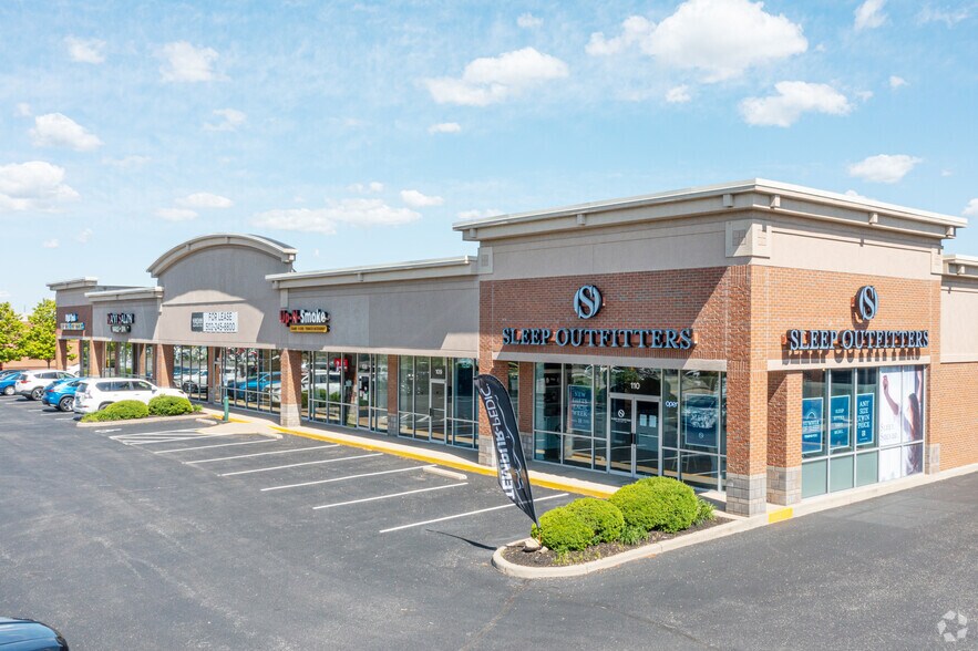 More Photos Of 12935 Shelbyville Rd, Louisville Storefront For Lease