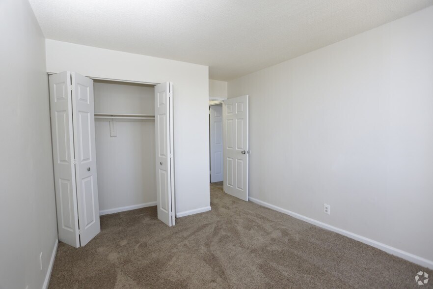 More Photos Of 3901 Suitland Rd, Suitland Apartments For Sale