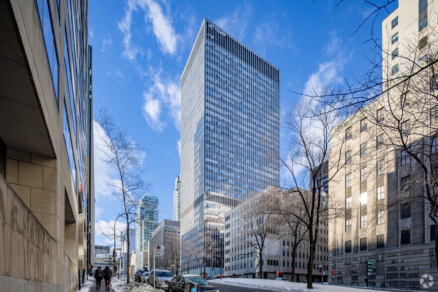 More Photos Of 630 Boul René-Lévesque O, Montréal Office For Sale