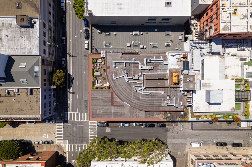 More Photos Of 945 Battery St, San Francisco Office For Lease
