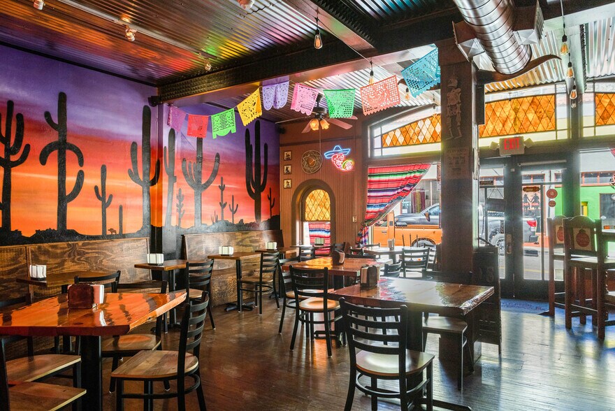 More Photos Of 78 Main St, Bisbee Restaurant For Sale