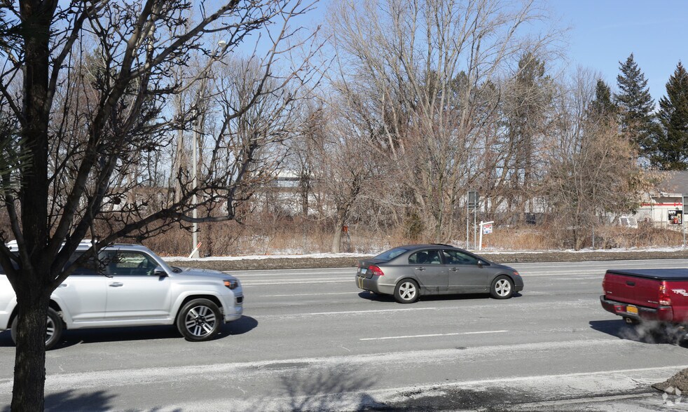 More Photos Of 244 Wolf Rd, Albany Land For Lease