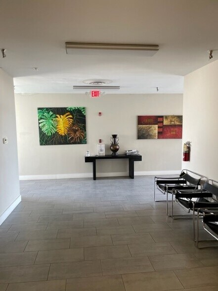 More Photos Of 6695-6699 NW 36th Ave, Miami Light Distribution For Sale