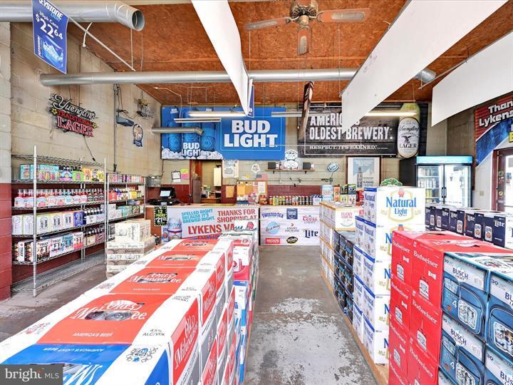 More Photos Of 20 Main St, Lykens Freestanding For Sale