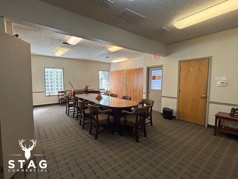 More Photos Of 701 Carroll Blvd, Denton Loft Creative Space For Lease