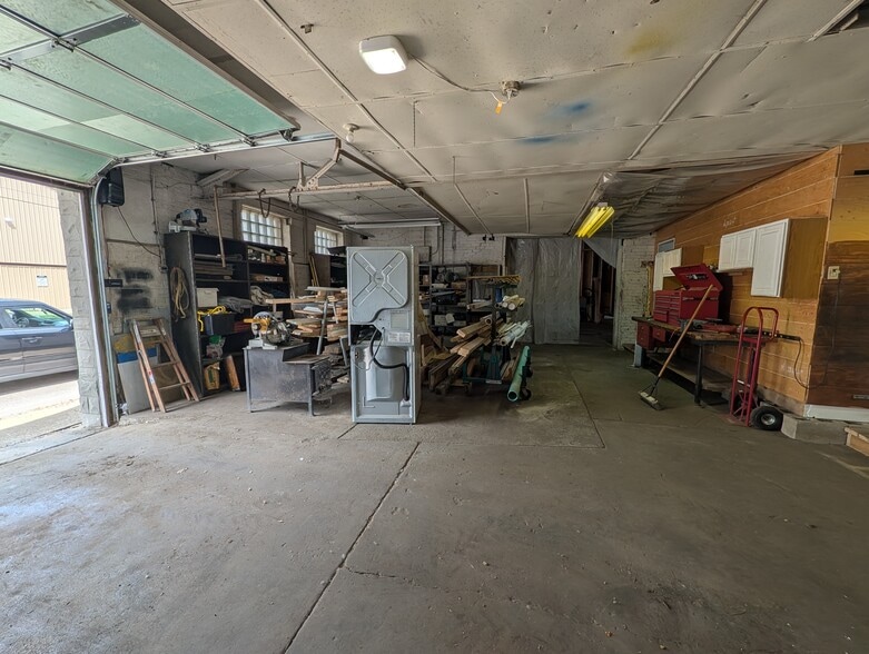 More Photos Of 67 Brenner Ave, Dayton Warehouse For Sale
