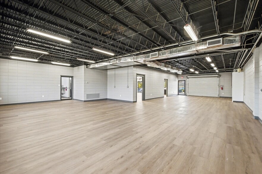 More Photos Of 369 Office Plaza Dr, Tallahassee Office For Lease
