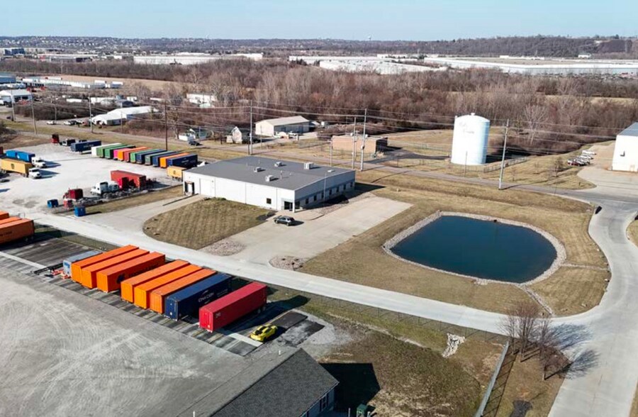More Photos Of 5100 Excello Ct, West Chester Warehouse For Lease