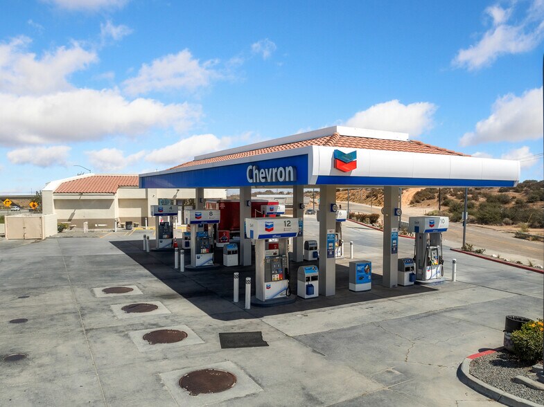 More Photos Of 6000 Mariposa Rd, Oak Hills Service Station For Sale