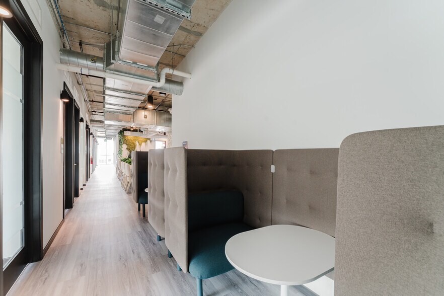 More Photos Of 420 SW 7th St, Miami Office For Lease