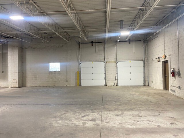More Photos Of 1760 Frebis Ave, Columbus Warehouse For Lease