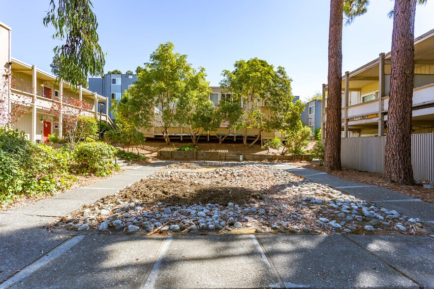 More Photos Of 201 Avian Dr, Vallejo Apartments For Sale