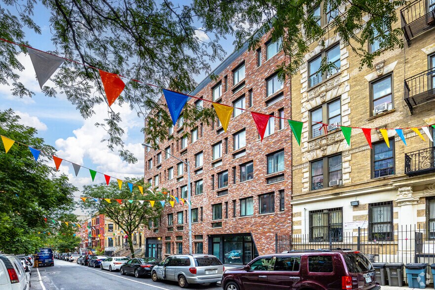 Primary Photo Of 531-535 W 159th St, New York Apartments For Lease