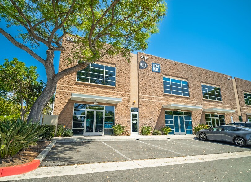 More Photos Of 2550-2556 Gateway Rd, Carlsbad Office For Lease