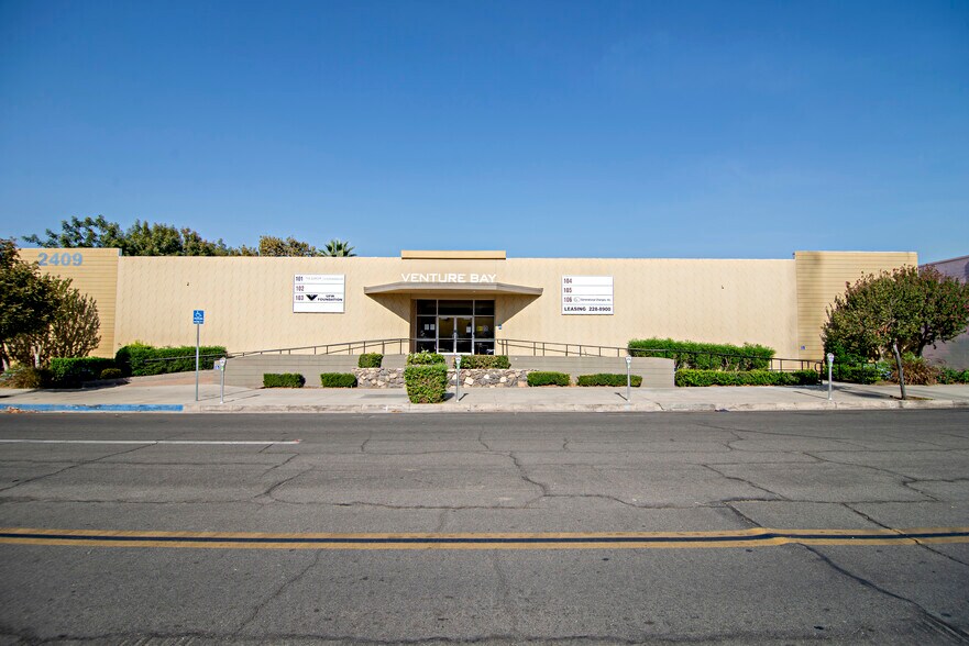 More Photos Of 2409 Merced St, Fresno Medical For Lease