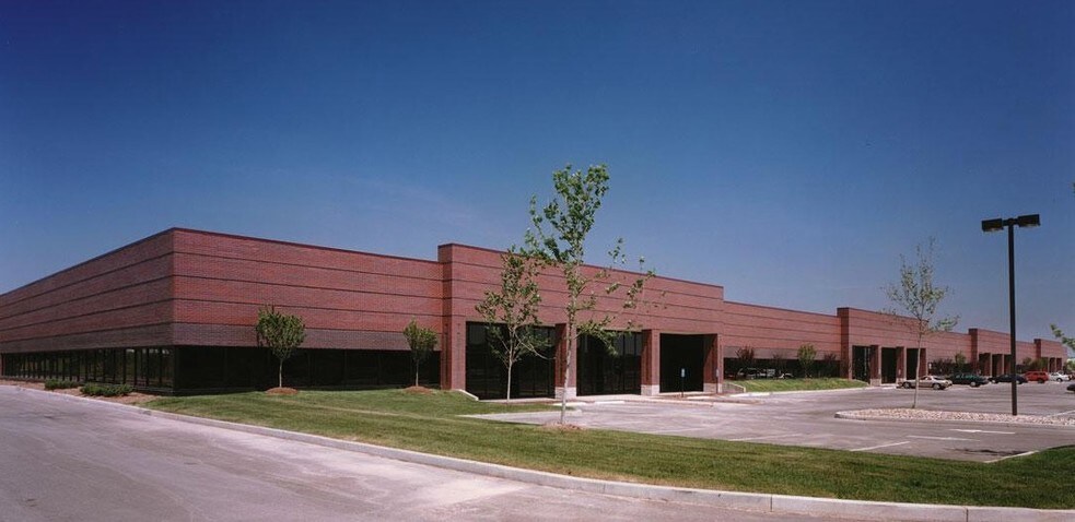 Primary Photo Of 3771-3797 Corporate Center Dr, Earth City Light Manufacturing For Lease