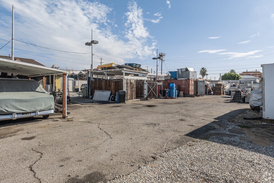 More Photos Of 120 W G St, Wilmington Refrigeration Cold Storage For Lease