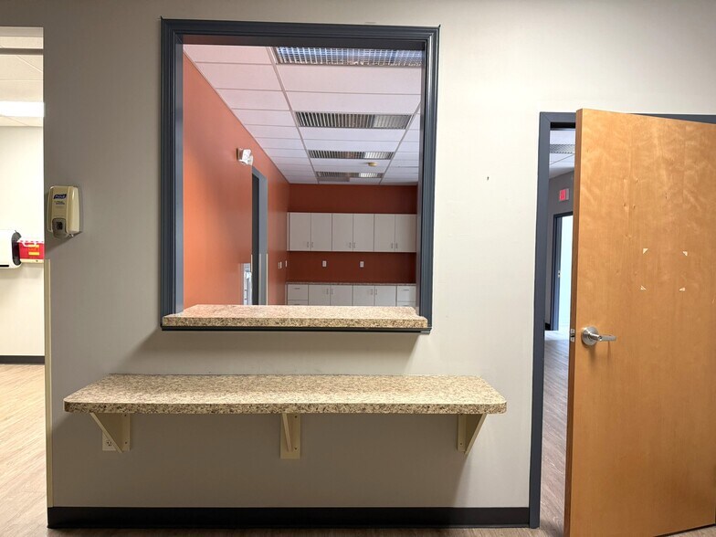 More Photos Of 300 Old Forge Ln, Kennett Square Medical For Lease