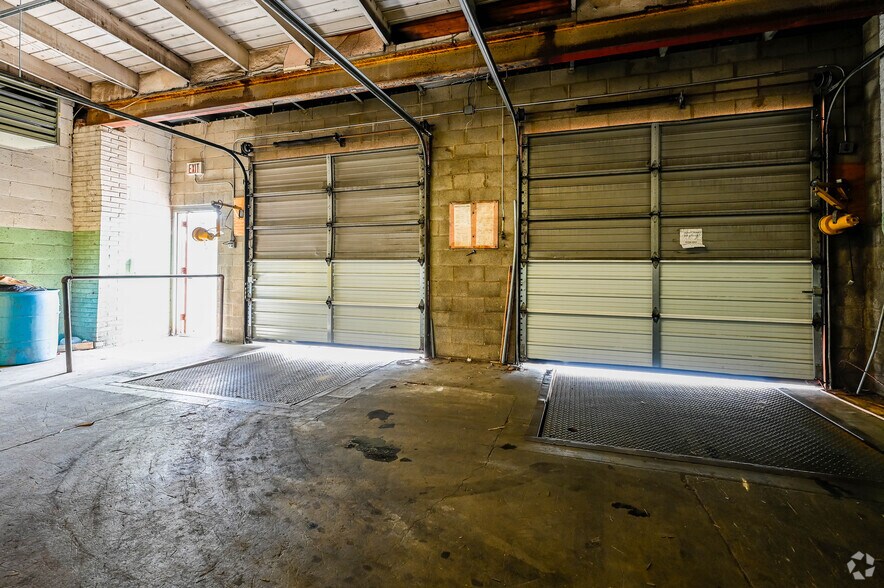 More Photos Of 100 E Diamond Ave, Hazleton Warehouse For Lease