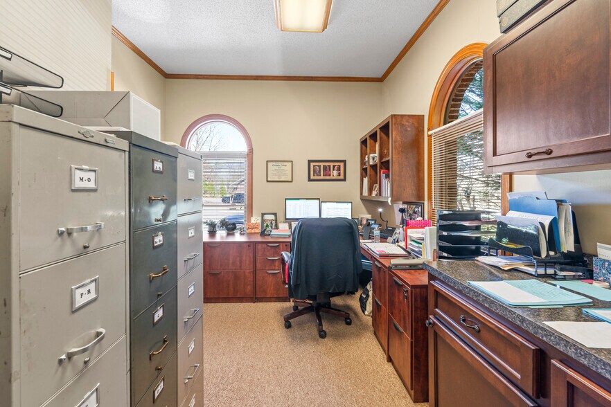 More Photos Of 2507 Jake Alexander Blvd S, Granite Quarry Medical For Lease