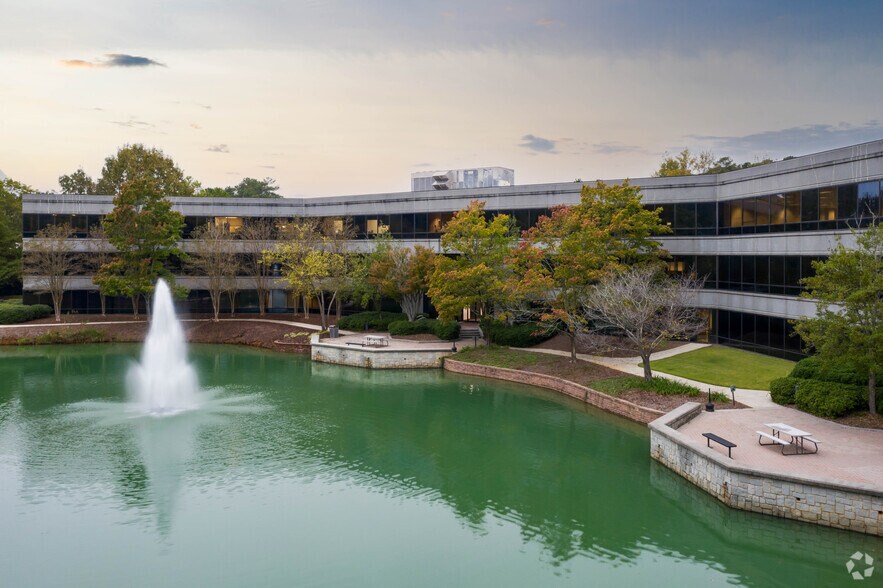 More Photos Of 100 Concourse Pky, Birmingham Unknown For Lease