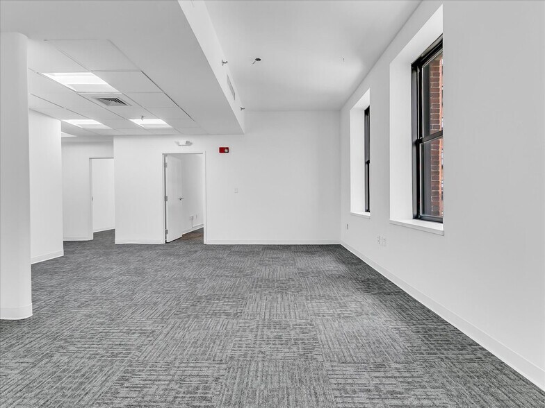 More Photos Of 88 Broad St, Boston Office For Lease