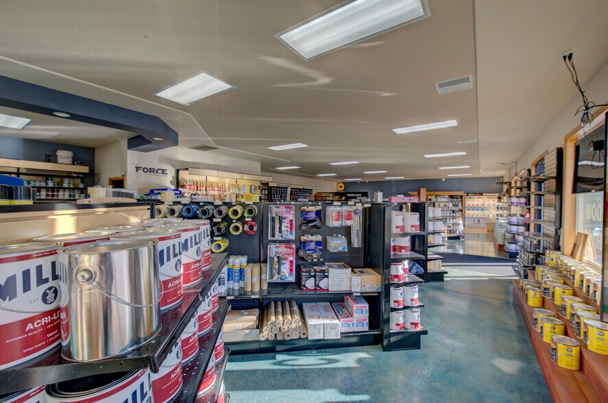 More Photos Of 3003 Highway 101 N, Gearhart Self Storage For Sale