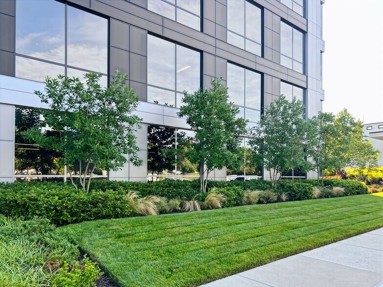 More Photos Of 1829 Reisterstown Rd, Pikesville Coworking Space