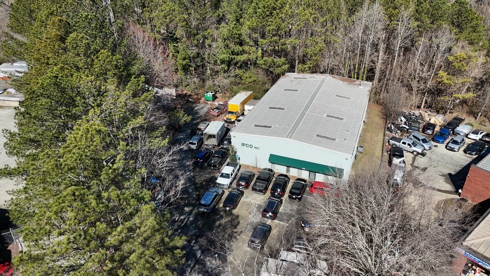 More Photos Of 250 Buxton Ct, Lilburn Distribution For Sale