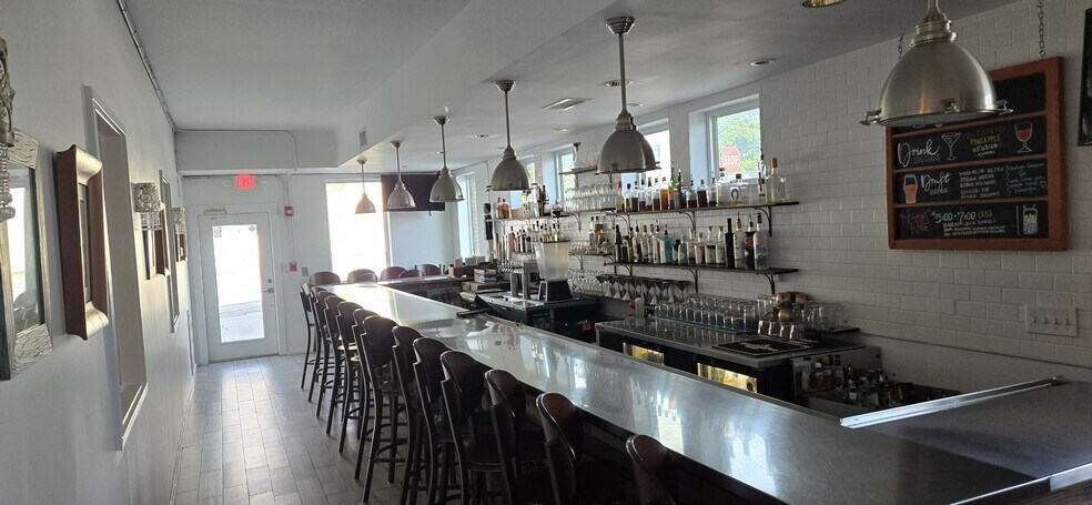 More Photos Of 6716 Church St, Douglasville Restaurant For Sale