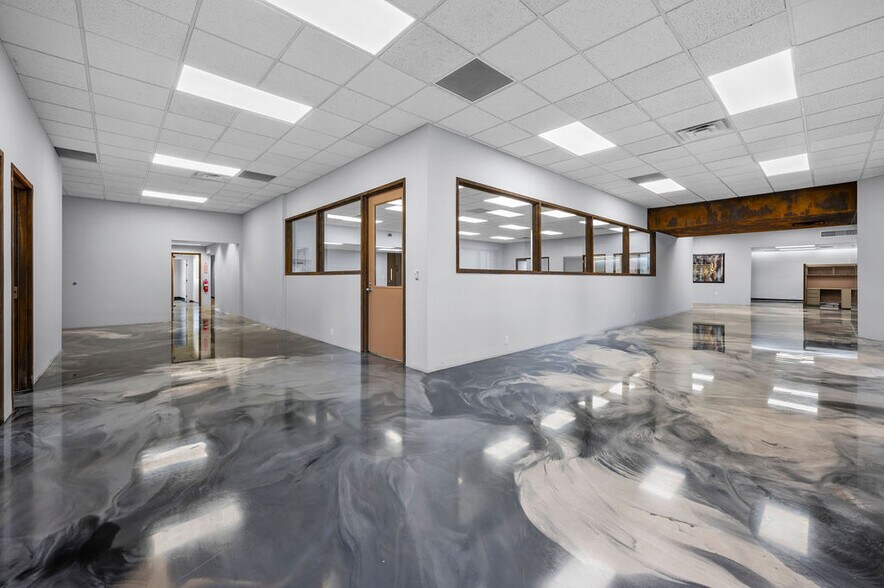 More Photos Of 787 Valley Ct, Grand Junction Office For Lease