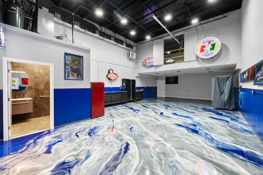 More Photos Of 2175 N Andrews Ave, Pompano Beach Industrial For Sale