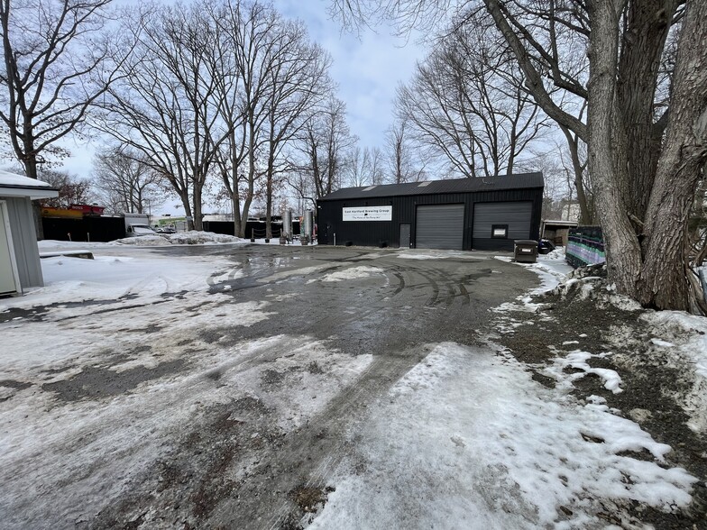 More Photos Of 776 Tolland St, East Hartford Warehouse For Sale