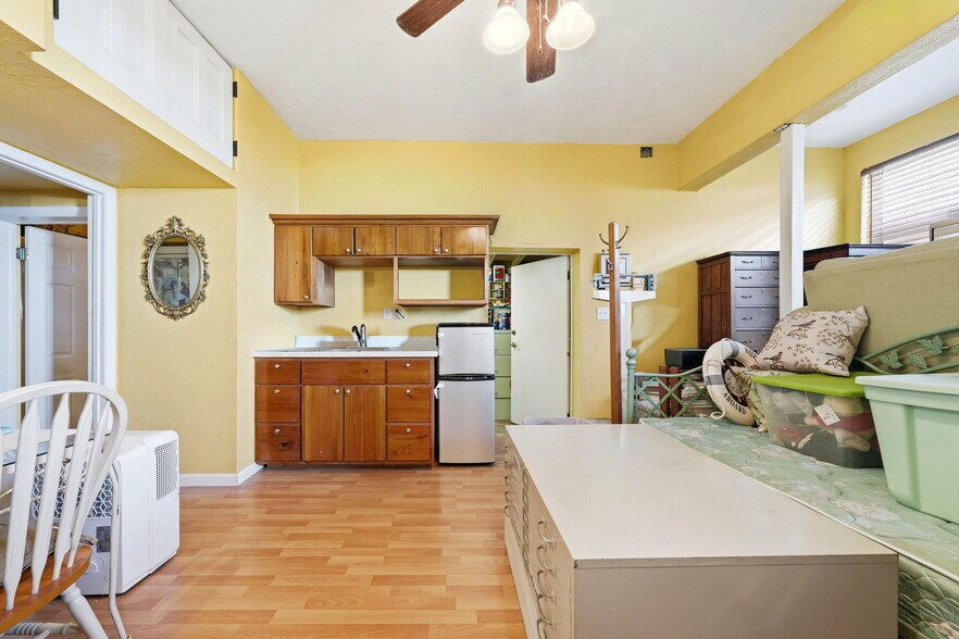 More Photos Of 400 Lakeshore Dr, Eustis Specialty For Sale