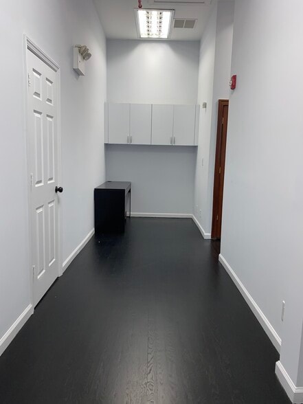 More Photos Of 343 Sand Ln, Staten Island Daycare Center For Sale