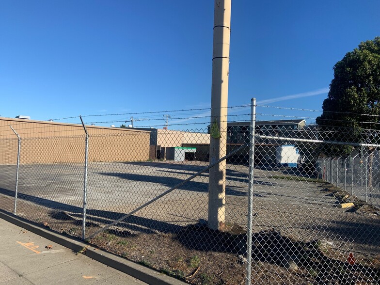 Primary Photo Of 1610 Jerrold Ave, San Francisco Land For Lease