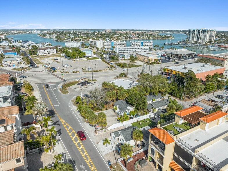 More Photos Of 9695 Gulf Blvd, Treasure Island Service Station For Sale