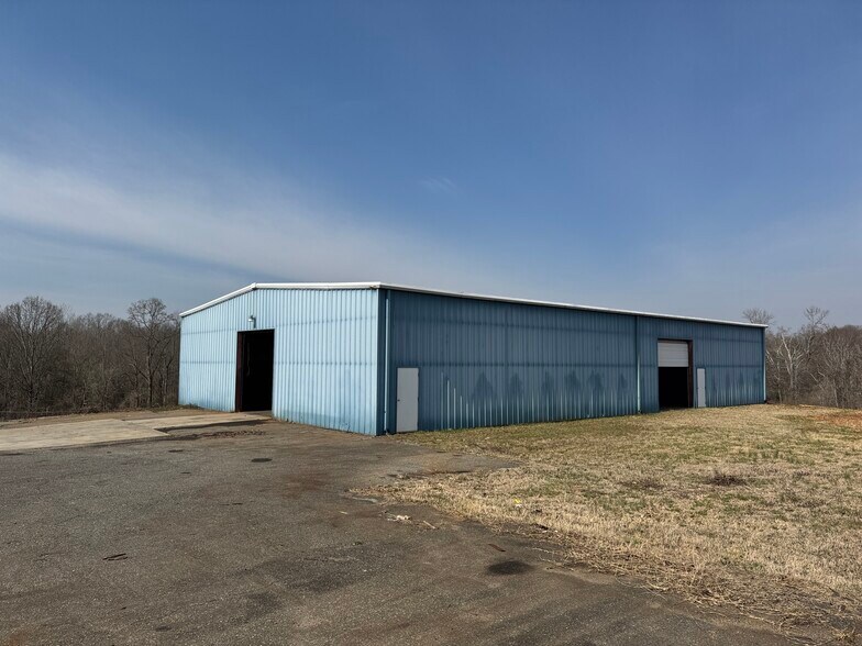 More Photos Of 1143 Airport Rd, Shelby Industrial For Lease