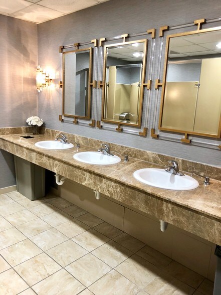 More Photos Of 200 Sheffield St, Mountainside Office For Lease