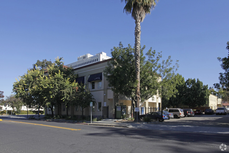 Primary Photo Of 602 E Santa Clara St, San Jose Medical For Sale