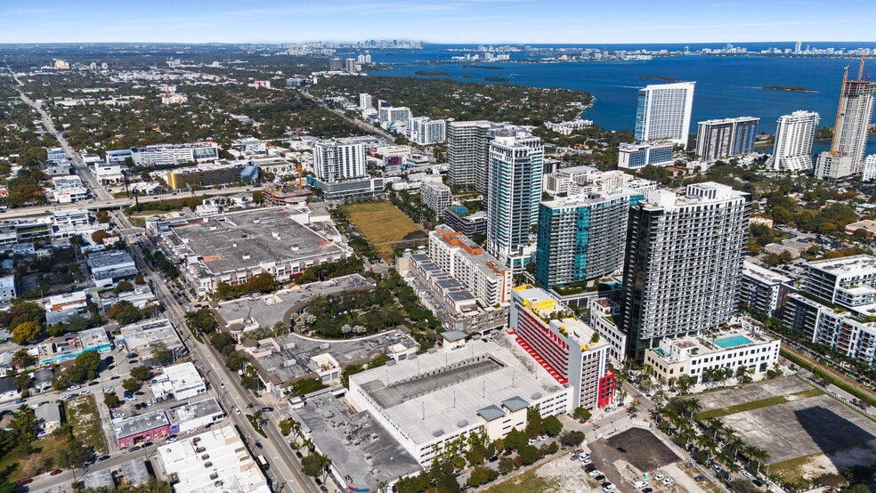 More Photos Of 125 NE 32nd St, Miami Apartments For Lease