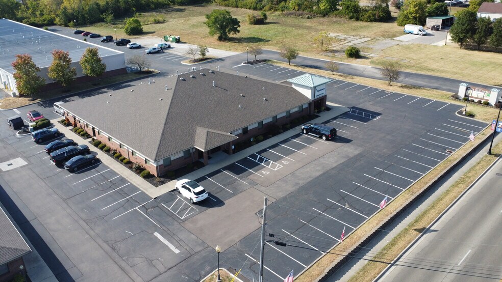 More Photos Of 8605 N Dixie Dr, Dayton Office For Lease