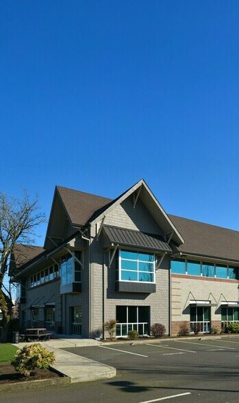 More Photos Of 3300 State St, Salem Medical For Sale