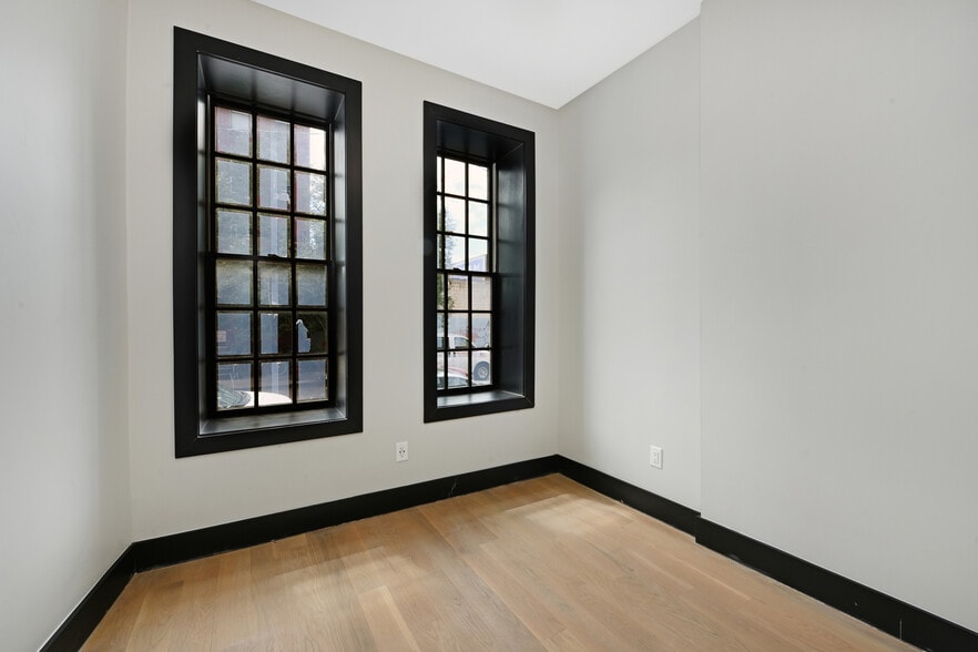 More Photos Of 208 15th St, Jersey City Apartments For Sale