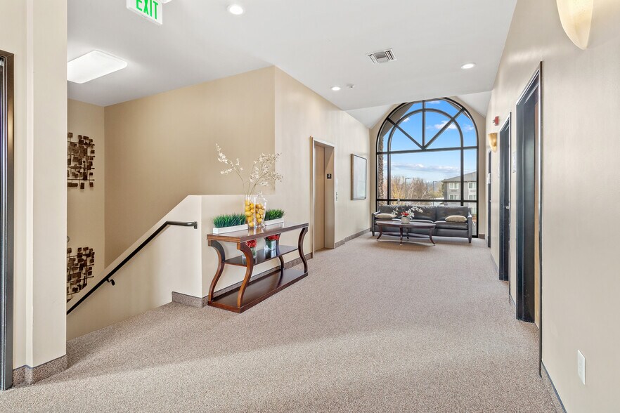 More Photos Of 23424 NE Halsey St, Wood Village Storefront Retail Office For Sale