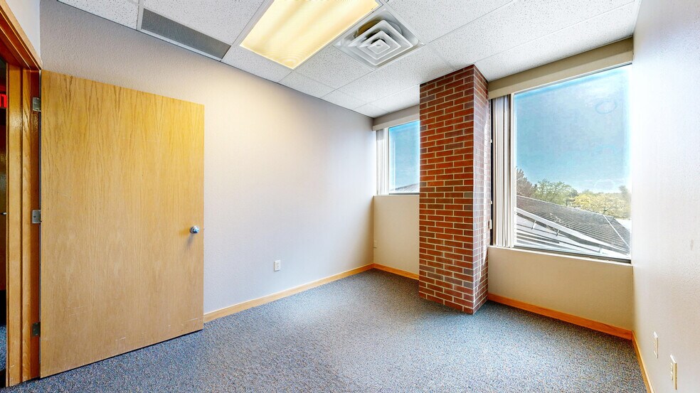More Photos Of 2695 W Eisenhower Blvd, Loveland Office For Lease